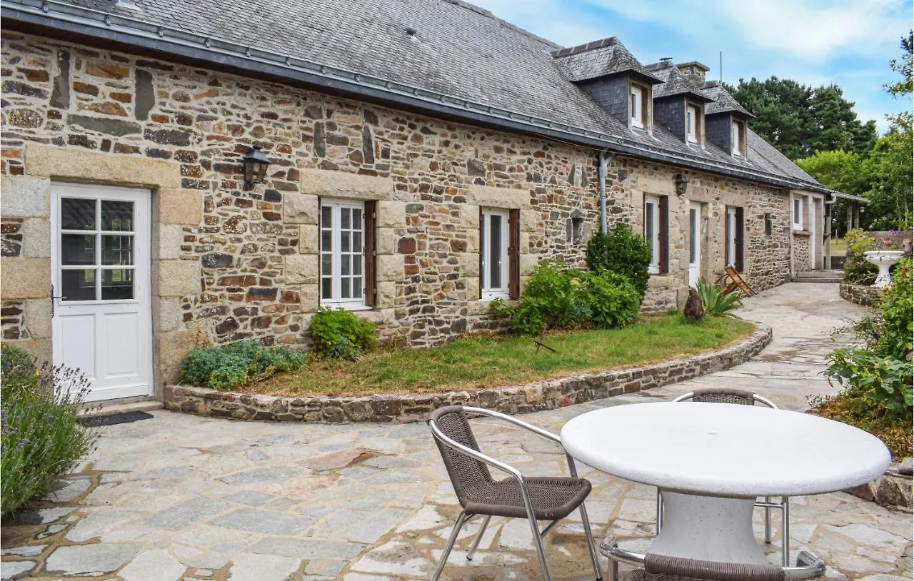 Holiday home Lovely Home In Plouezec With House Sea View